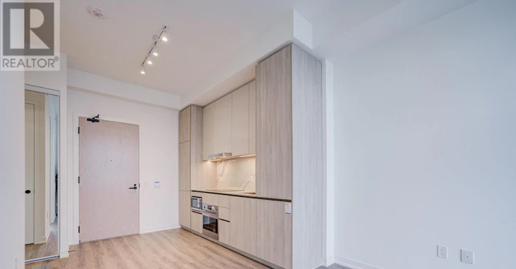2705-8 Interchange Way, Vaughan, ON, L4K 0R2 - 12
