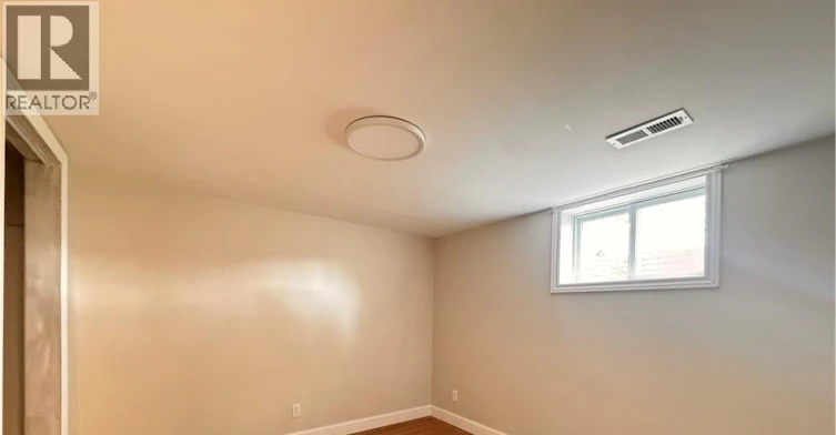 Lower-185 Franklin Street S, Kitchener, ON, N2C 1R8 - 3