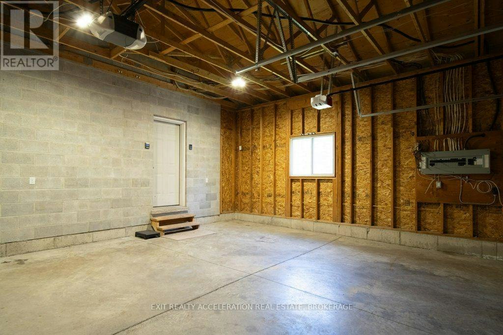 14 Ashwood Crescent, Greater Napanee, ON, K7R 3L1 - 35