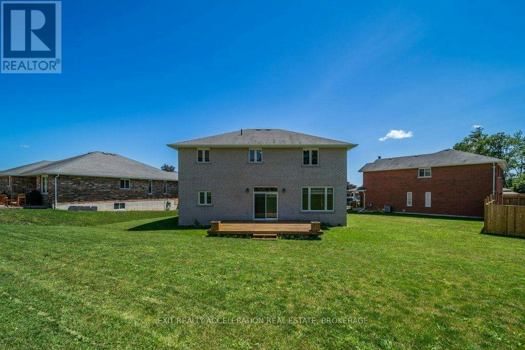 14 Ashwood Crescent, Greater Napanee, ON, K7R 3L1 - 36