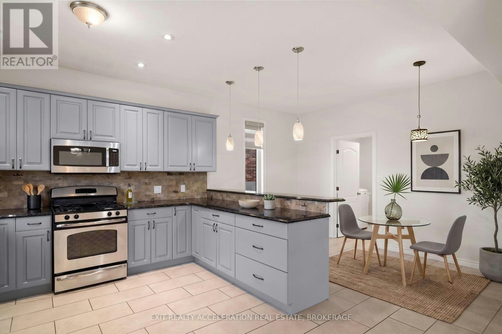14 Ashwood Crescent, Greater Napanee, ON, K7R 3L1 - 16