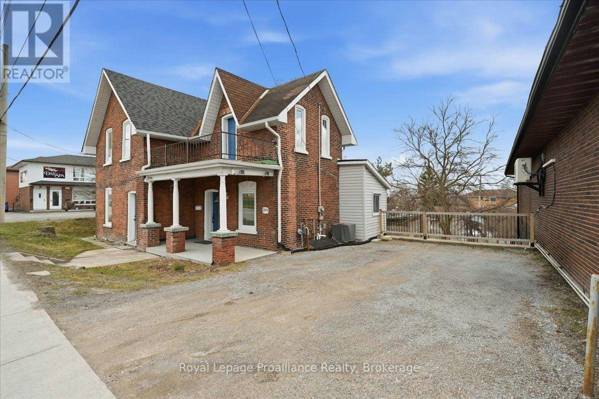 209 Dundas St. E Street, Quinte West, ON, K8V 1M1 - 3