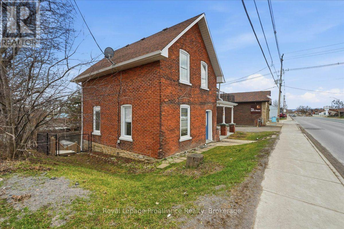 209 Dundas St. E Street, Quinte West, ON, K8V 1M1 - 4