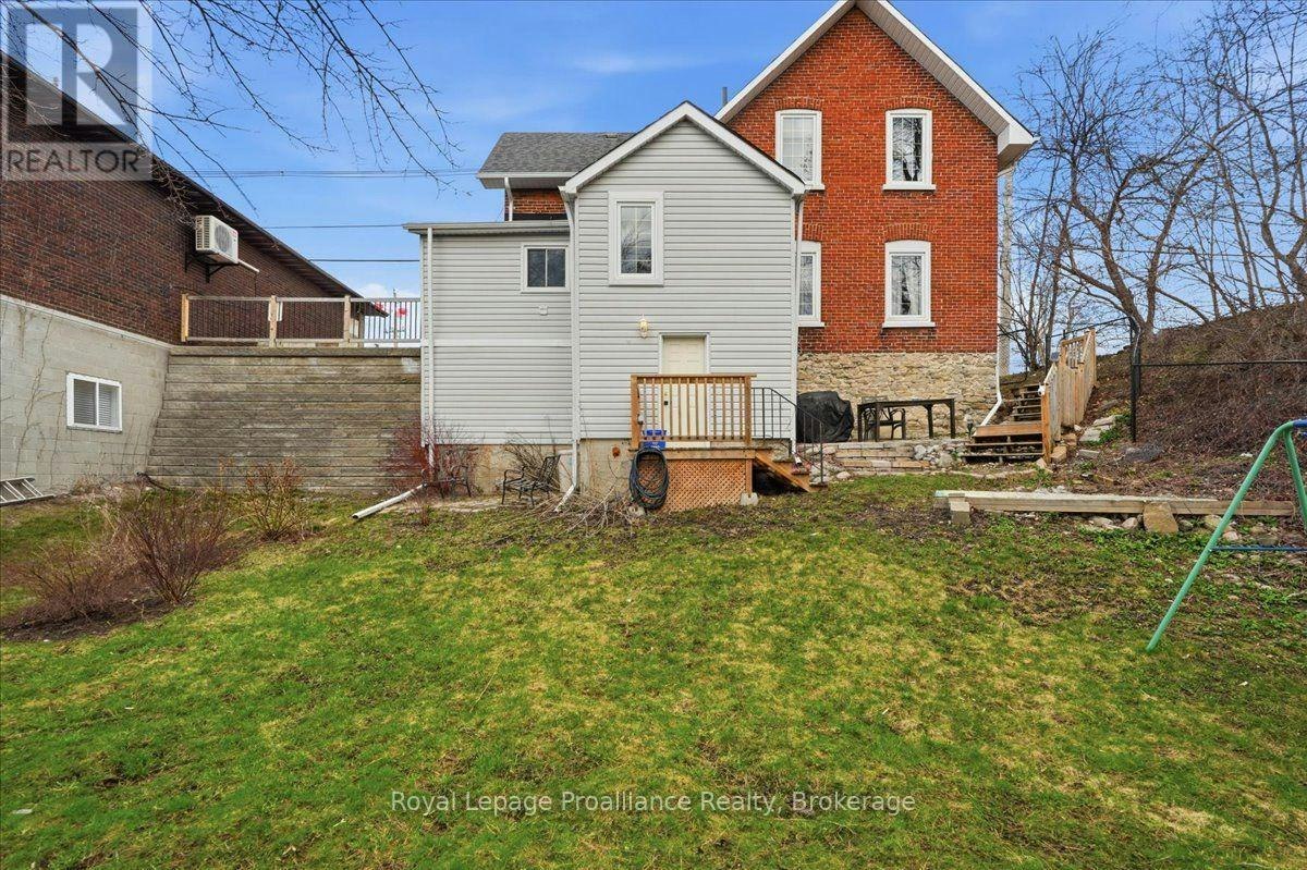 209 Dundas St. E Street, Quinte West, ON, K8V 1M1 - 27