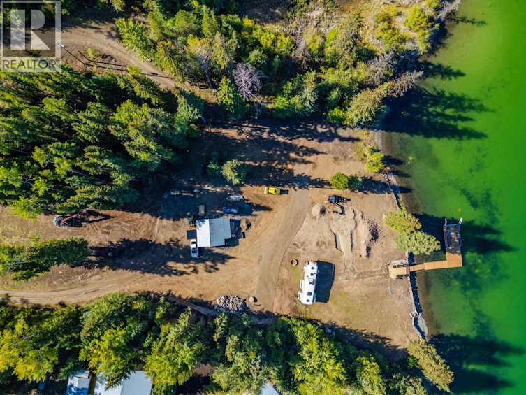 7111 Lincoln Drive, Bridge Lake, BC, V0K 1X1 - 17