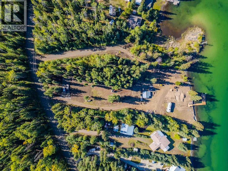 7111 Lincoln Drive, Bridge Lake, BC, V0K 1X1 - 18