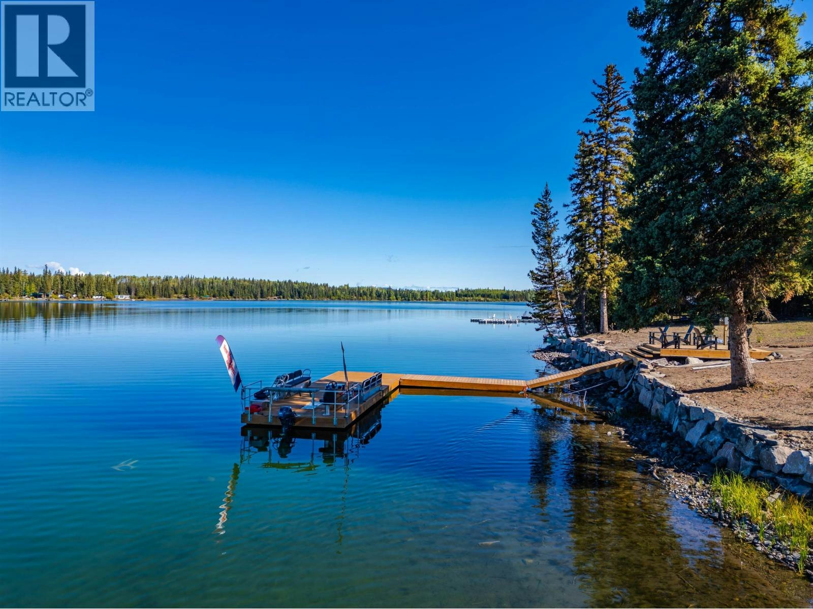 7111 Lincoln Drive, Bridge Lake, BC, V0K 1X1 - 16