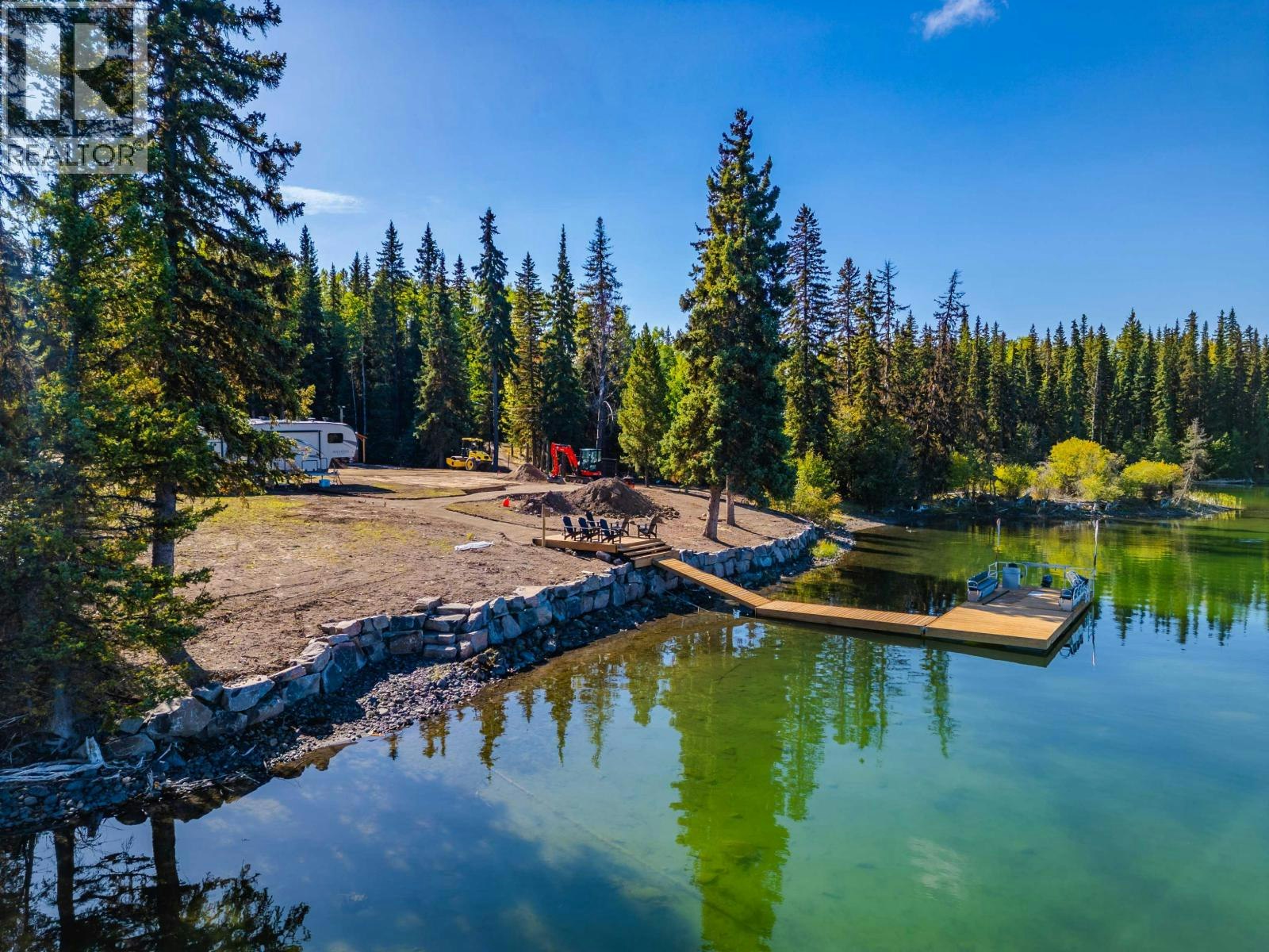 7111 Lincoln Drive, Bridge Lake, BC, V0K 1X1 - 19
