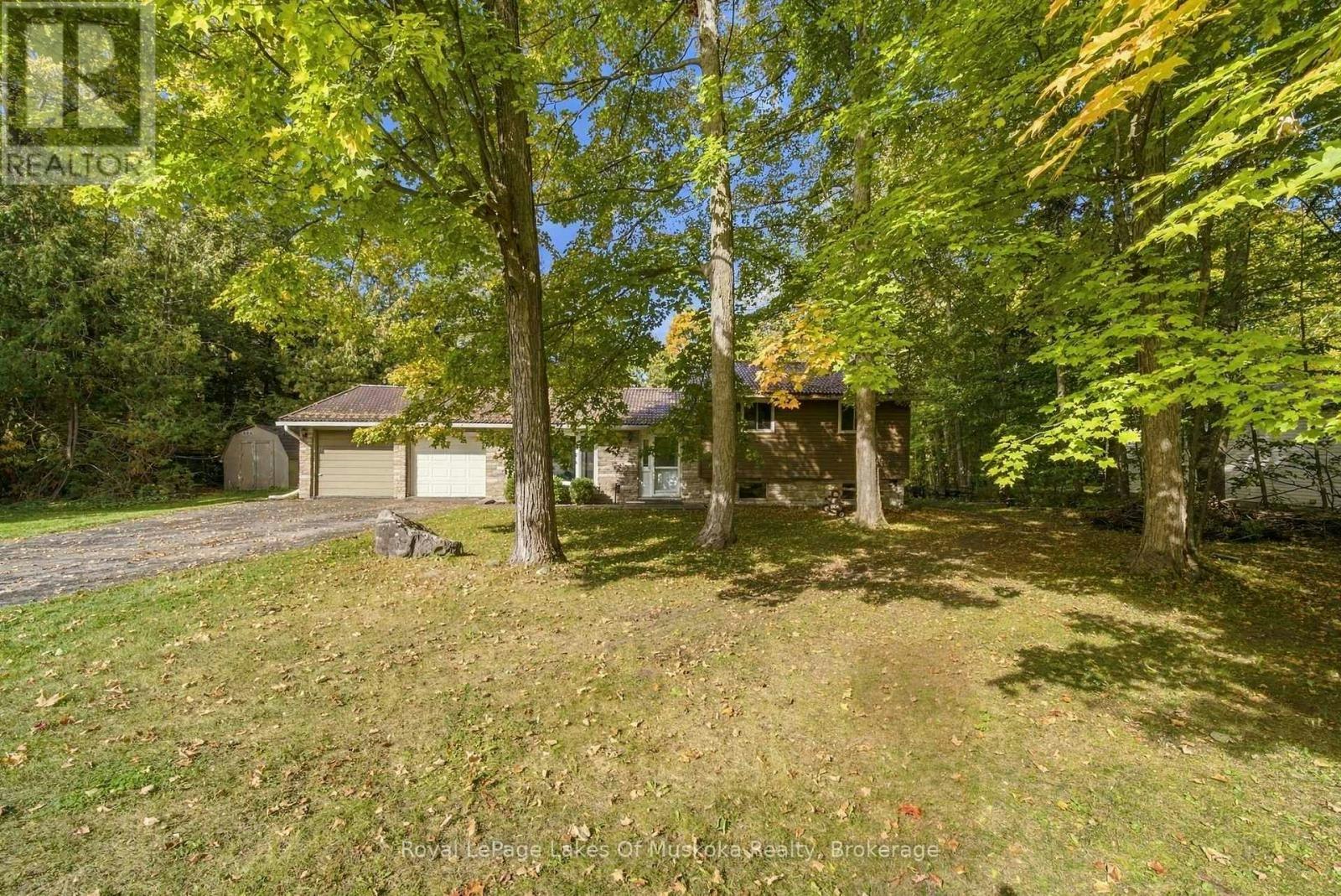 13 Leisure Court, Severn, ON, P0K 1E0