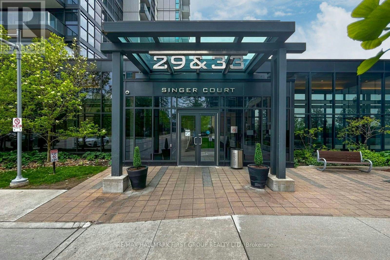 1615-29 Singer Court, Toronto, ON, M2K 0B3 - 2