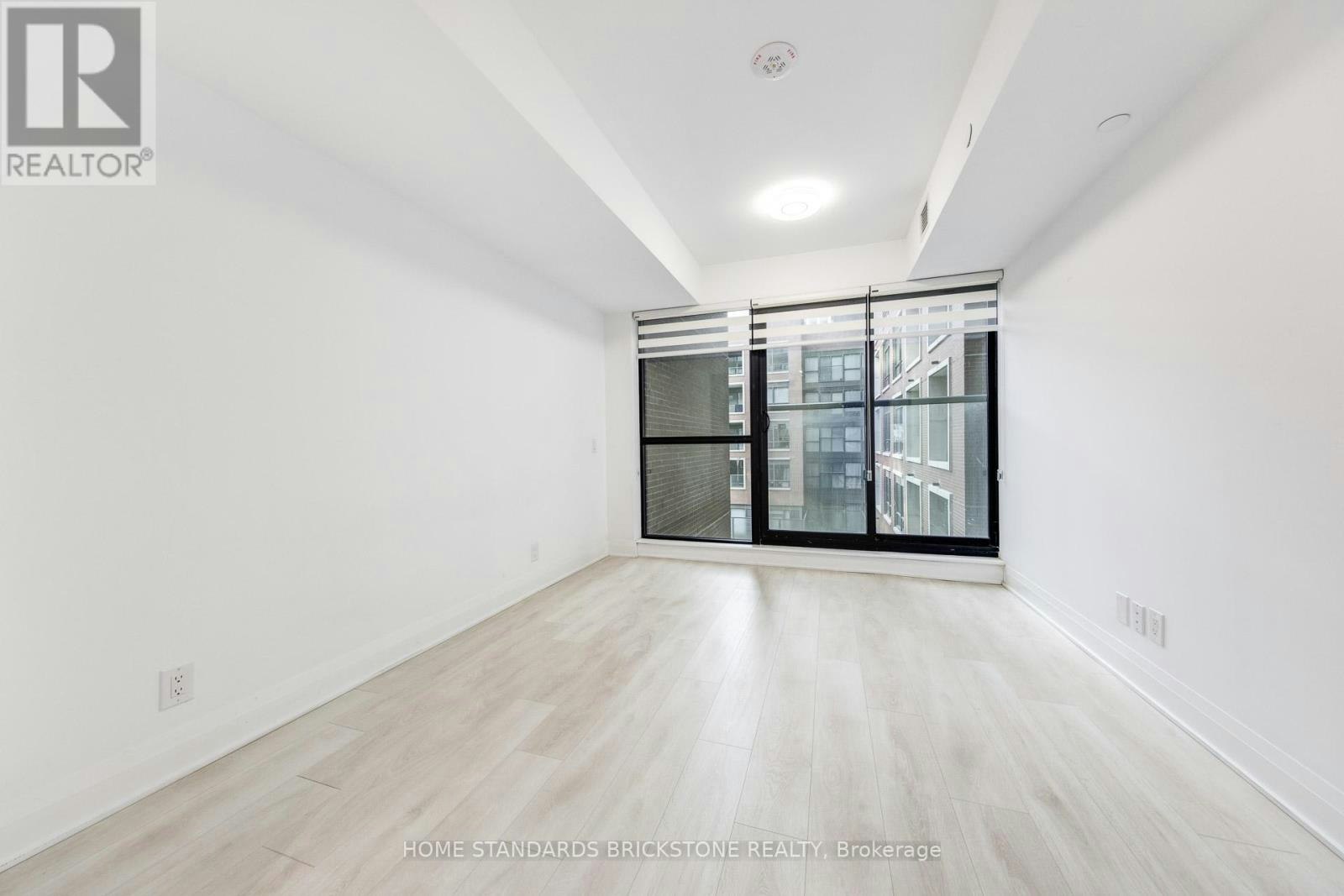 429-33 Frederick Todd Way, Toronto, ON, M4G 0C9 - 12