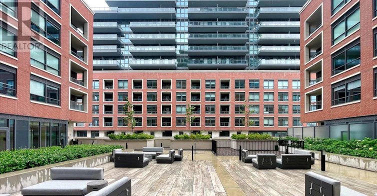 429-33 Frederick Todd Way, Toronto, ON, M4G 0C9 - 23