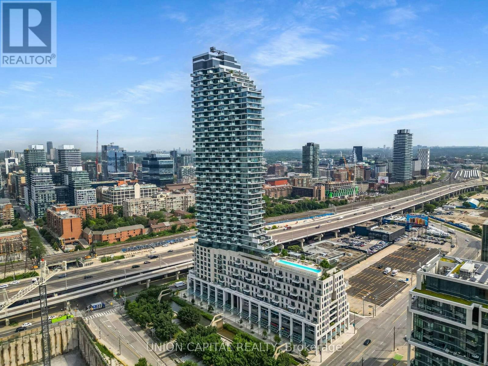 2007-16 Bonnycastle Street, Toronto, ON, M5C 0C9