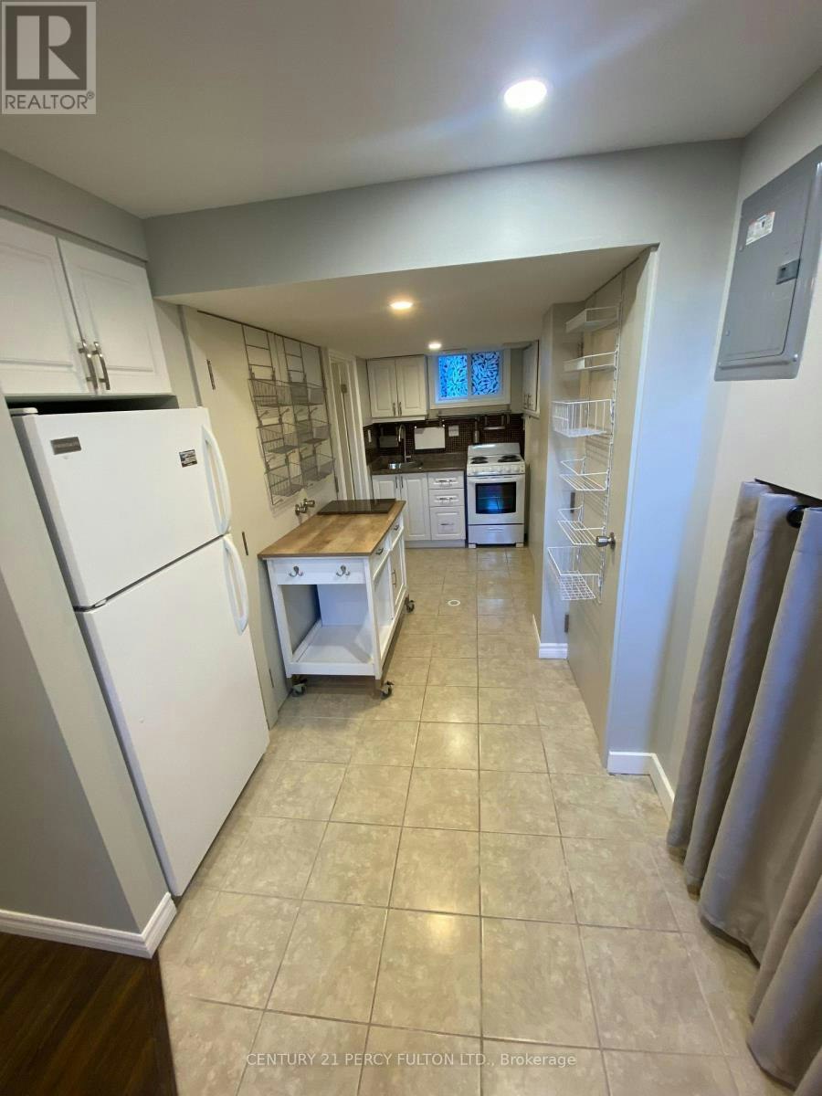 LOWER-119 Calais Street, Whitby, ON, L1N 5M3 - 8