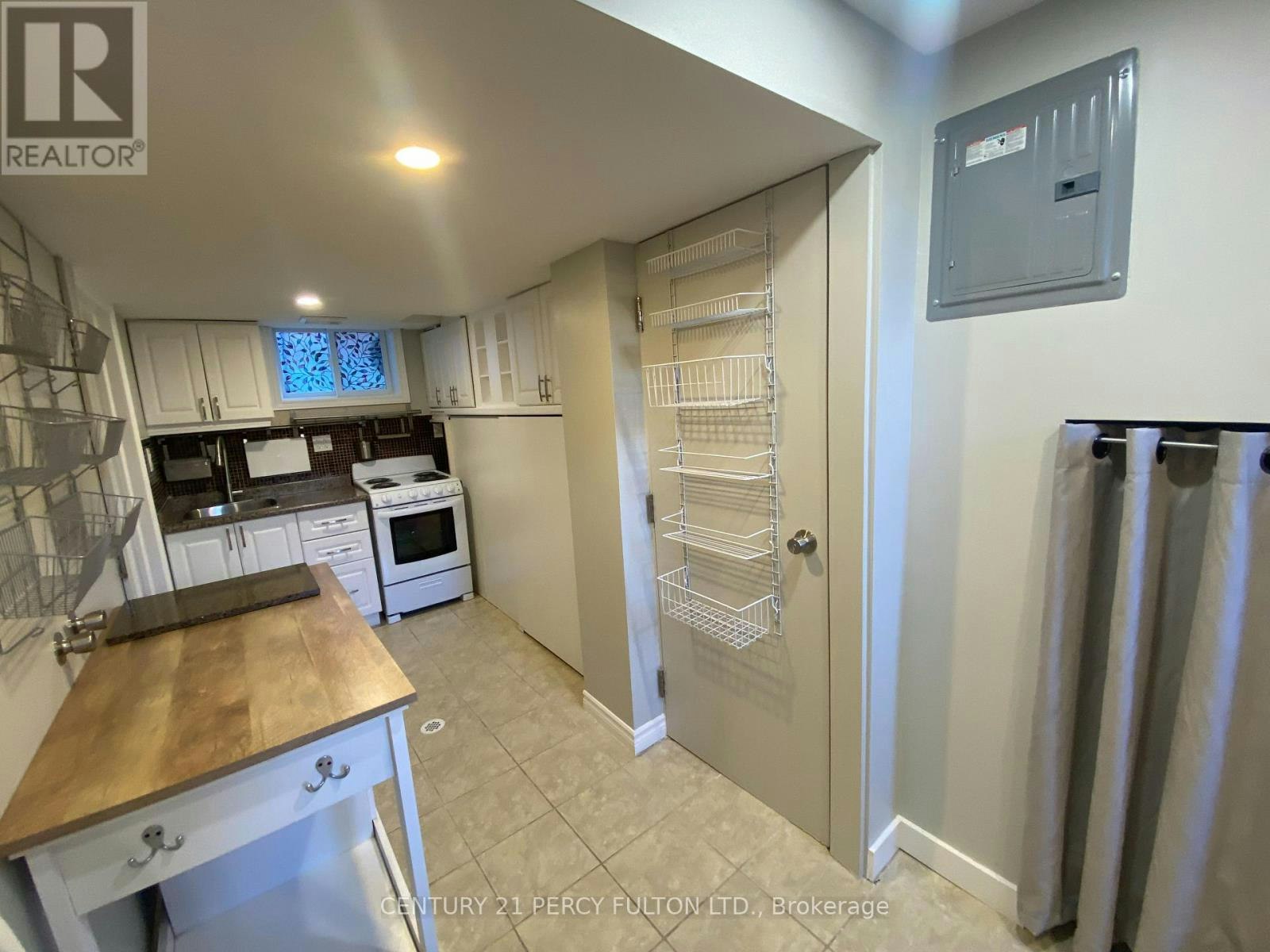 LOWER-119 Calais Street, Whitby, ON, L1N 5M3 - 10