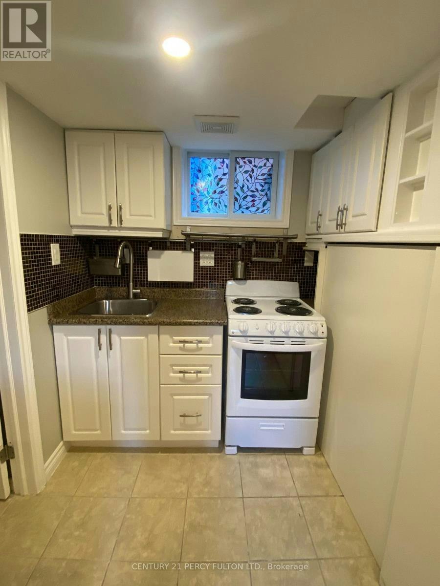 LOWER-119 Calais Street, Whitby, ON, L1N 5M3 - 11
