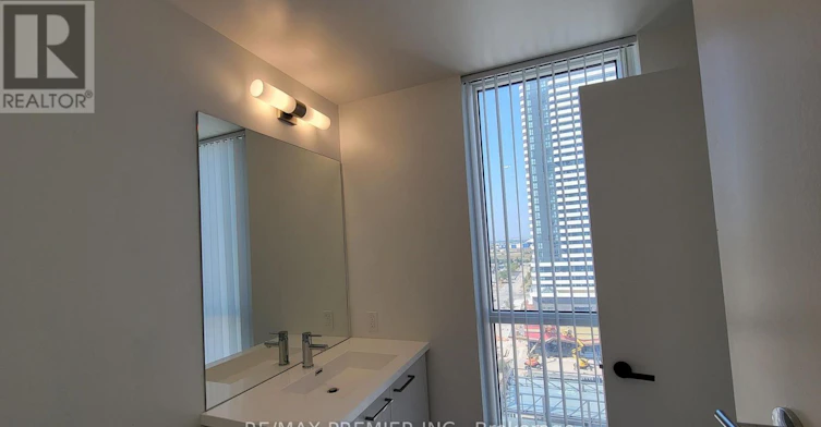 1012-28 Interchange Way, Vaughan, ON, L4K 0P8 - 24