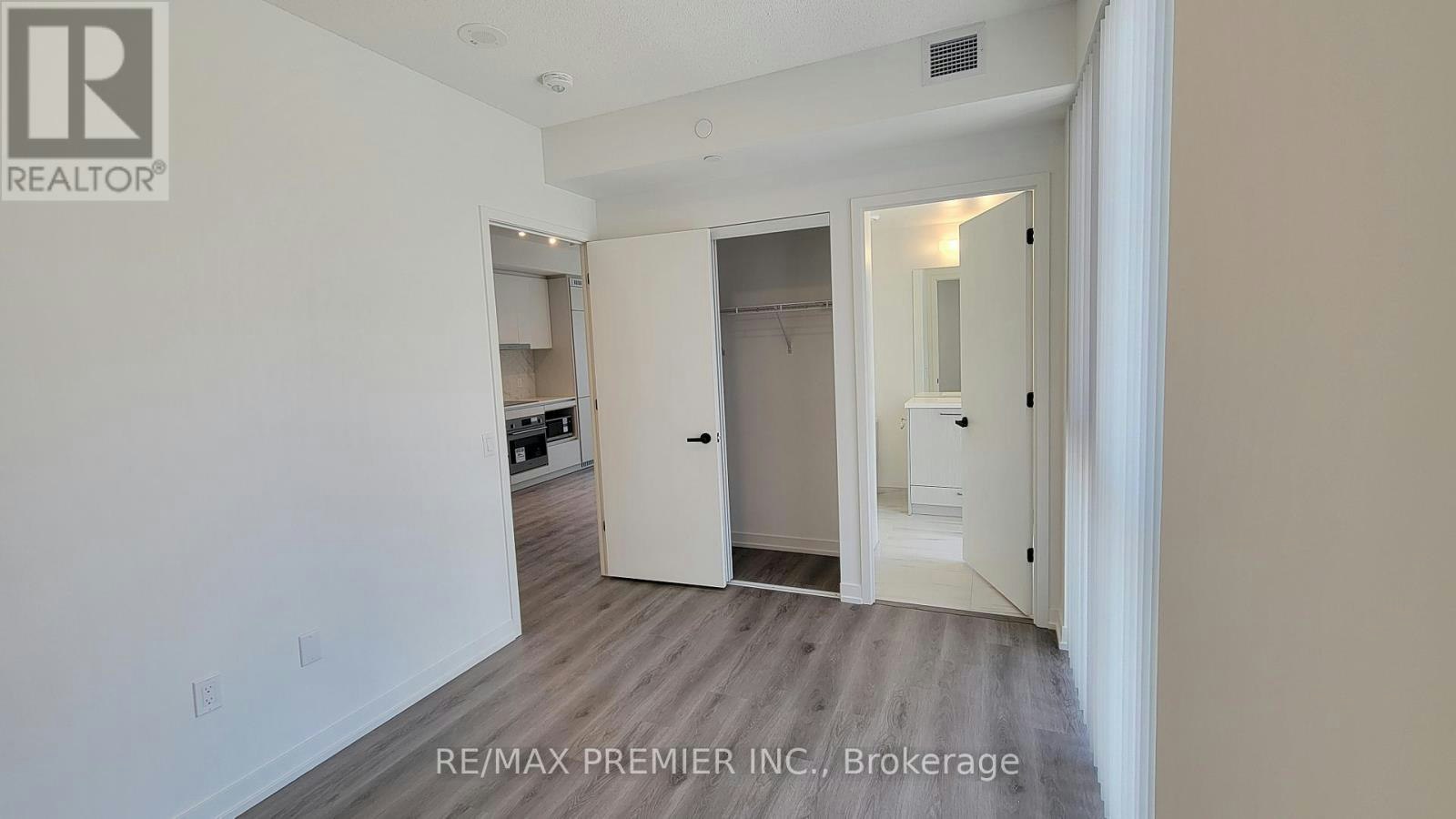 1012-28 Interchange Way, Vaughan, ON, L4K 0P8 - 21