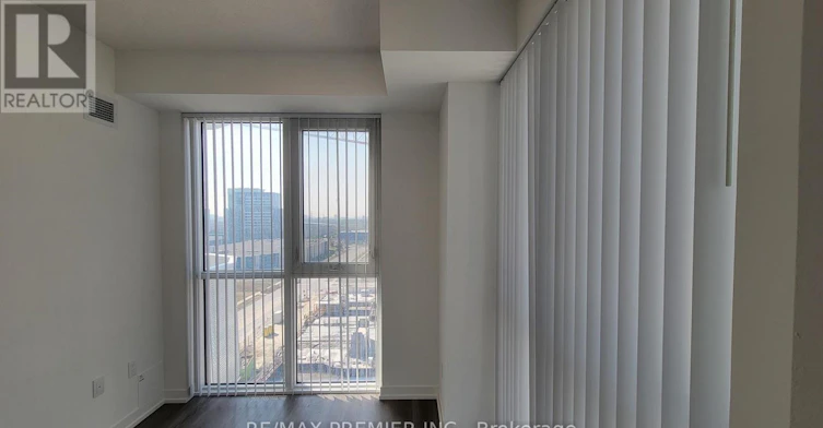 1012-28 Interchange Way, Vaughan, ON, L4K 0P8 - 16