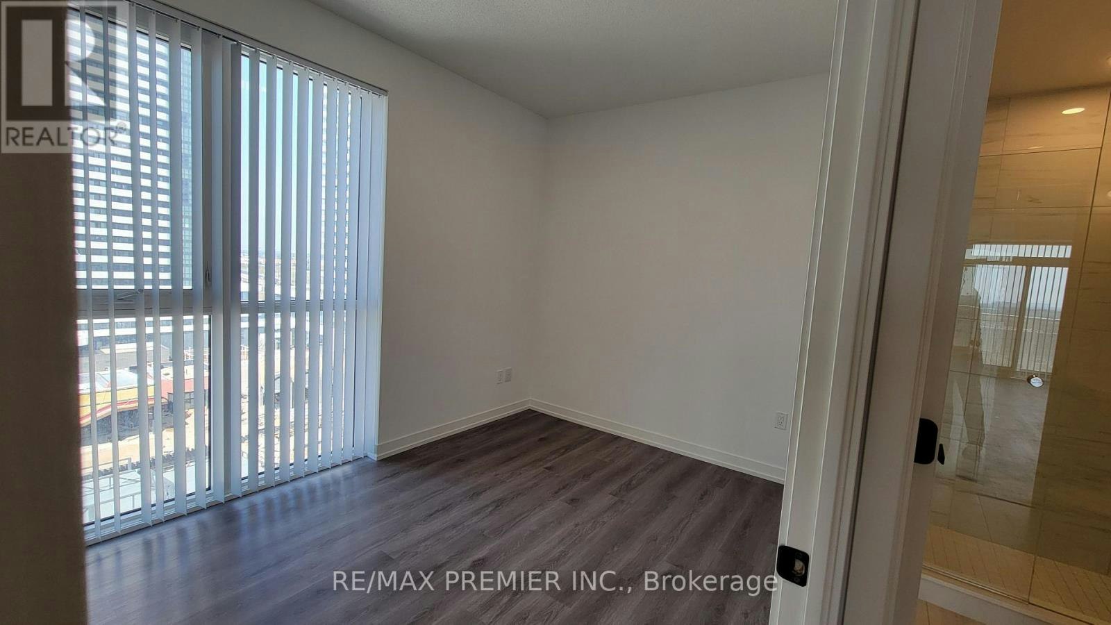1012-28 Interchange Way, Vaughan, ON, L4K 0P8 - 19