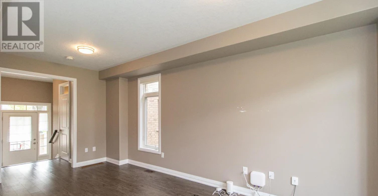 55 Copperhill Heights, Barrie, ON, L9S 2Z4 - 8