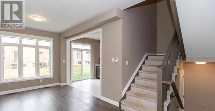 55 Copperhill Heights, Barrie, ON, L9S 2Z4 - 9