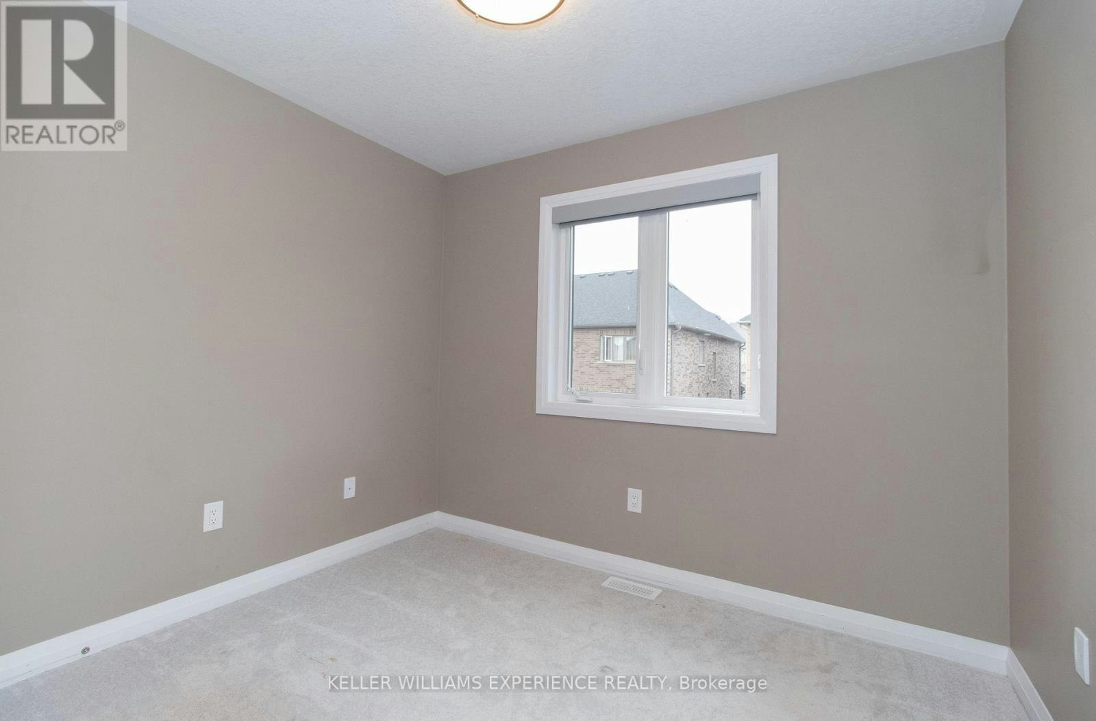 55 Copperhill Heights, Barrie, ON, L9S 2Z4 - 16