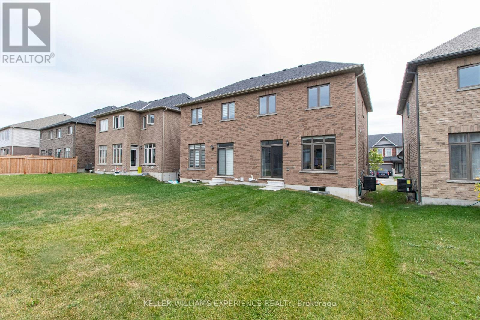 55 Copperhill Heights, Barrie, ON, L9S 2Z4 - 17