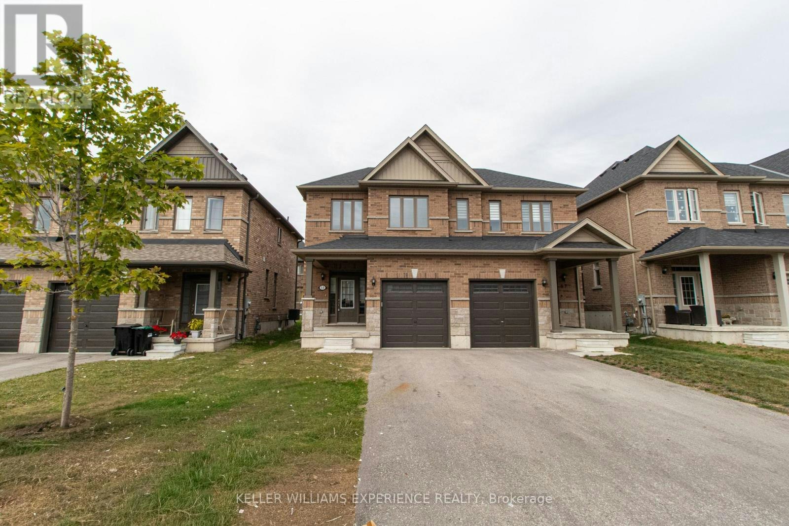 55 Copperhill Heights, Barrie, ON, L9S 2Z4