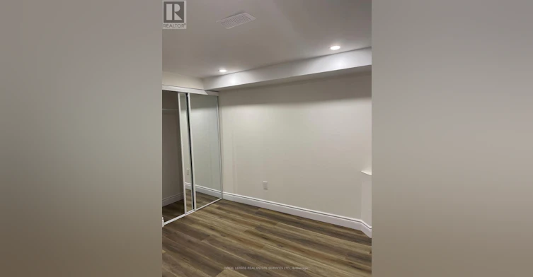 BSMT-5245 Alicante Street, Mississauga, ON, L5V 1S9 - 12