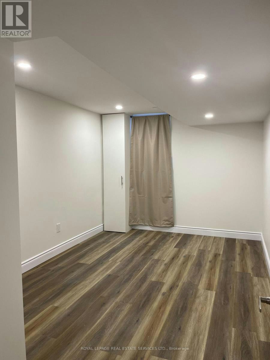 BSMT-5245 Alicante Street, Mississauga, ON, L5V 1S9 - 17