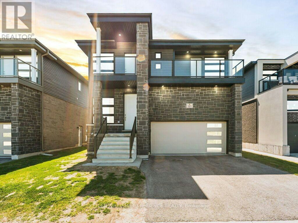 121 Sebastian Street, Blue Mountains, ON, N0H 1J0 - 2