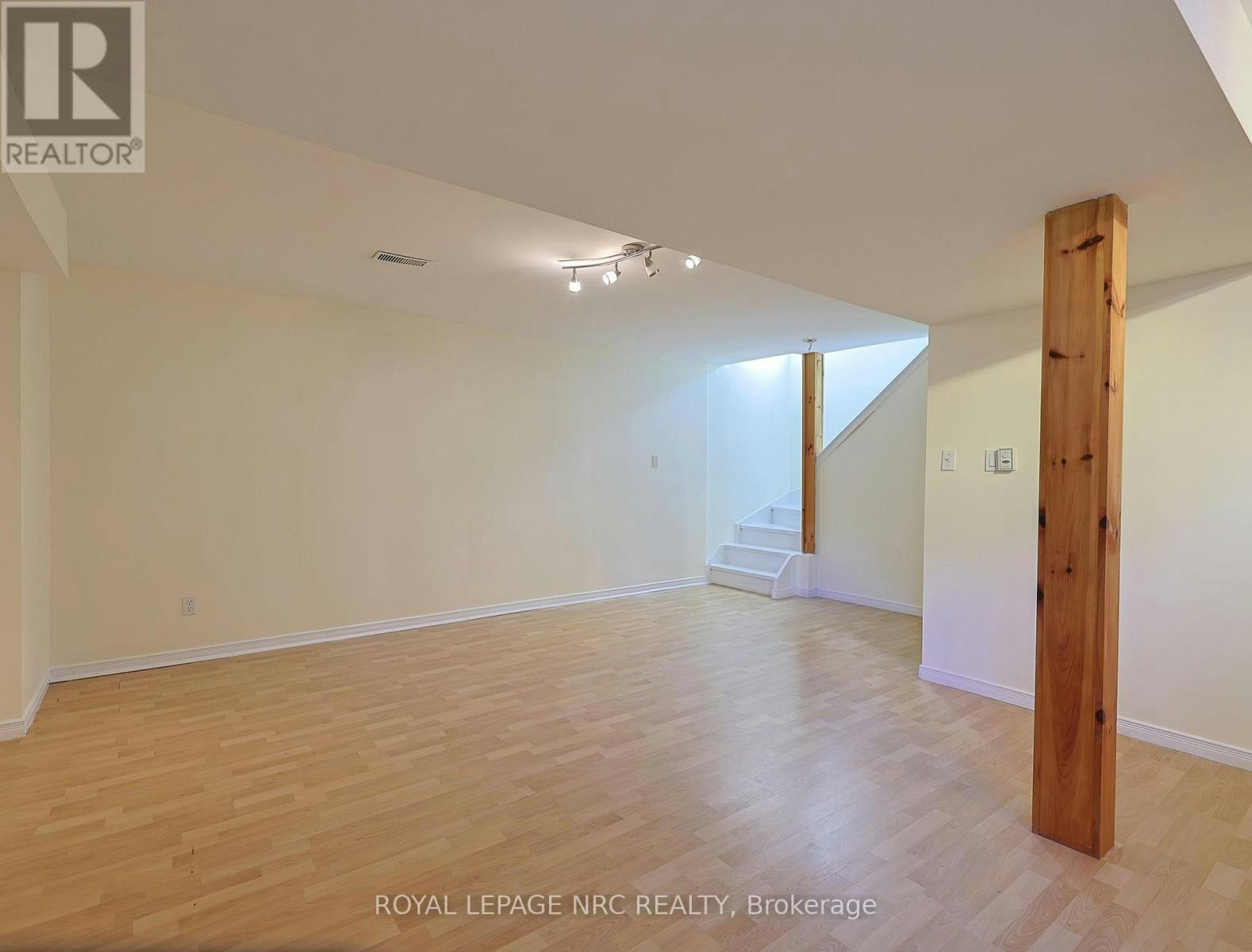 11 Willver Drive, St. Catharines, ON, L2M 7Y1 - 19