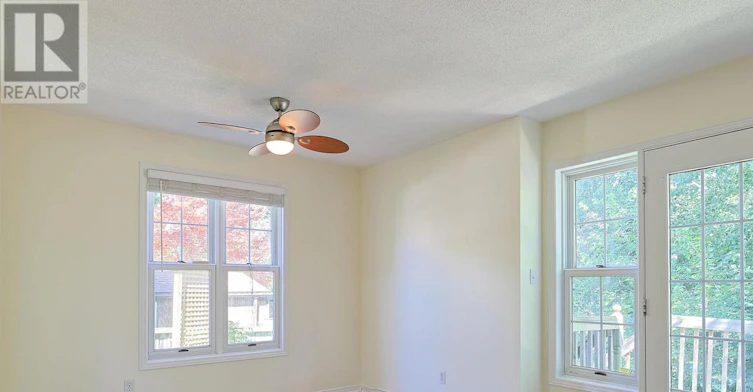 11 Willver Drive, St. Catharines, ON, L2M 7Y1 - 7