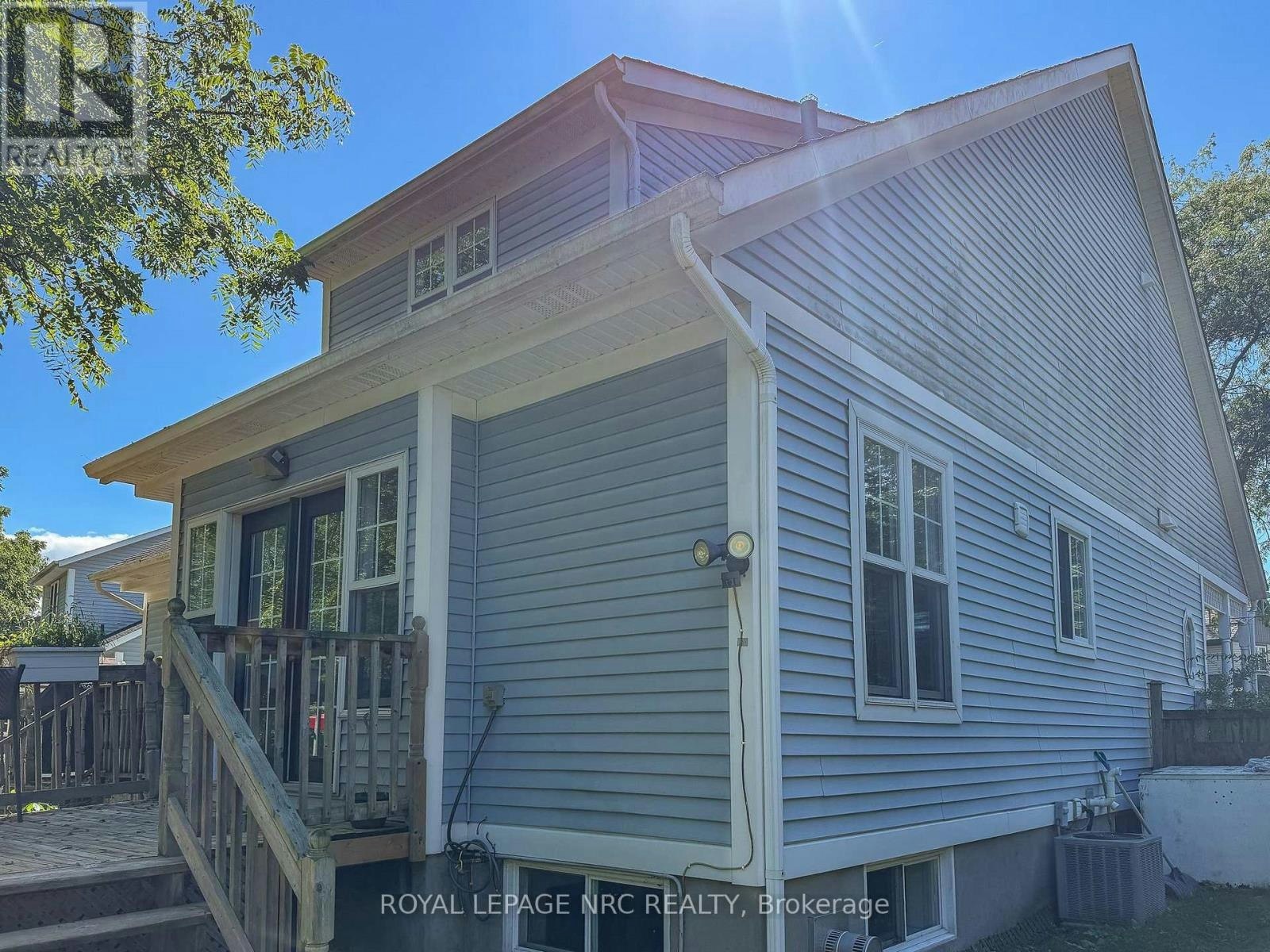 11 Willver Drive, St. Catharines, ON, L2M 7Y1 - 24