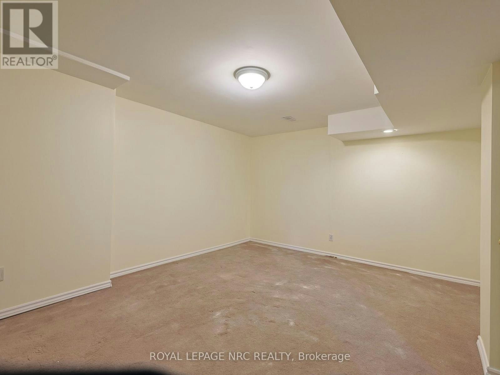 11 Willver Drive, St. Catharines, ON, L2M 7Y1 - 21