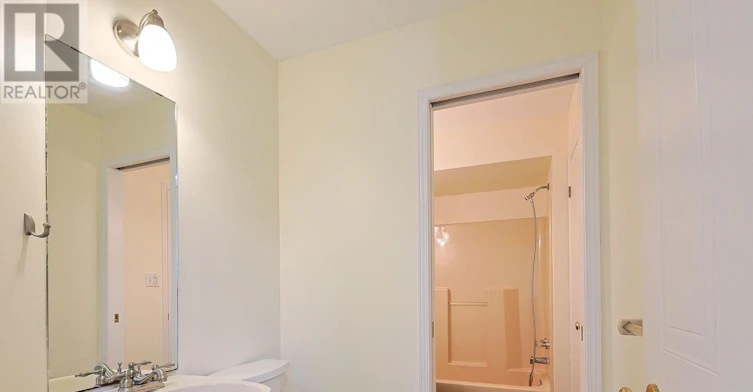 11 Willver Drive, St. Catharines, ON, L2M 7Y1 - 13