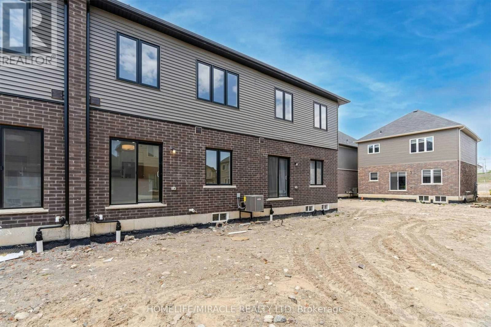 14 Bowery Road, Brantford, ON, N3V 0A9 - 30