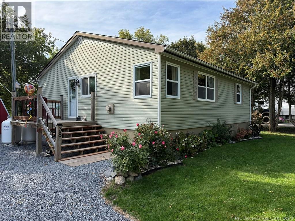 38 Holman Avenue, Sussex, NB, E4E 2E5