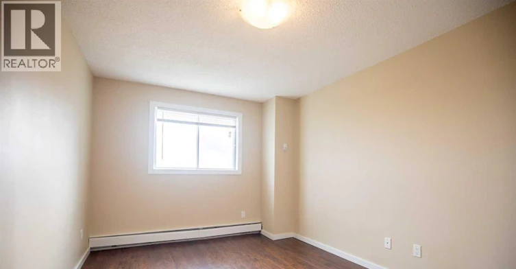 304-9903 97 Street, Wembley, AB, T0H 3C0 - 5