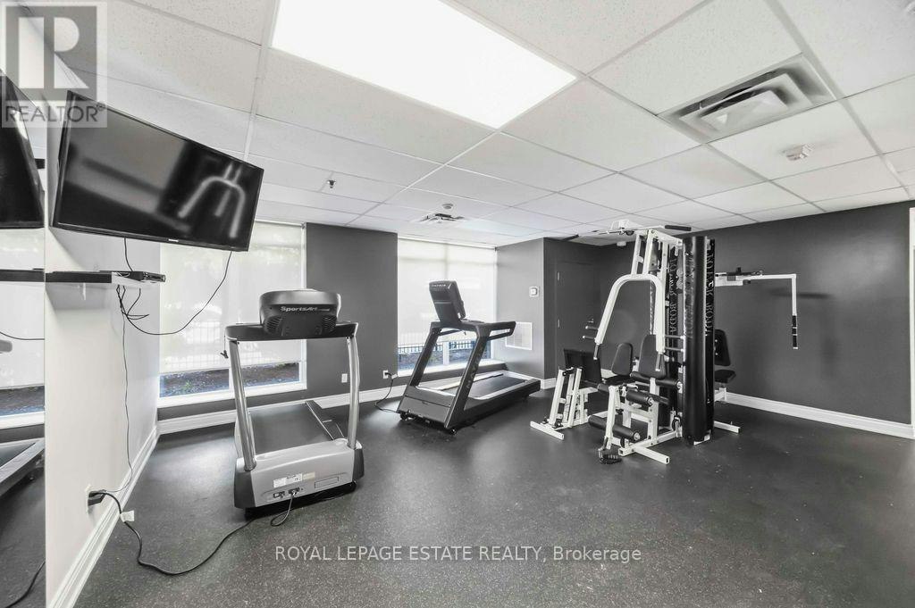 203-140 Bathurst Avenue, Toronto, ON, M5V 3N8 - 15