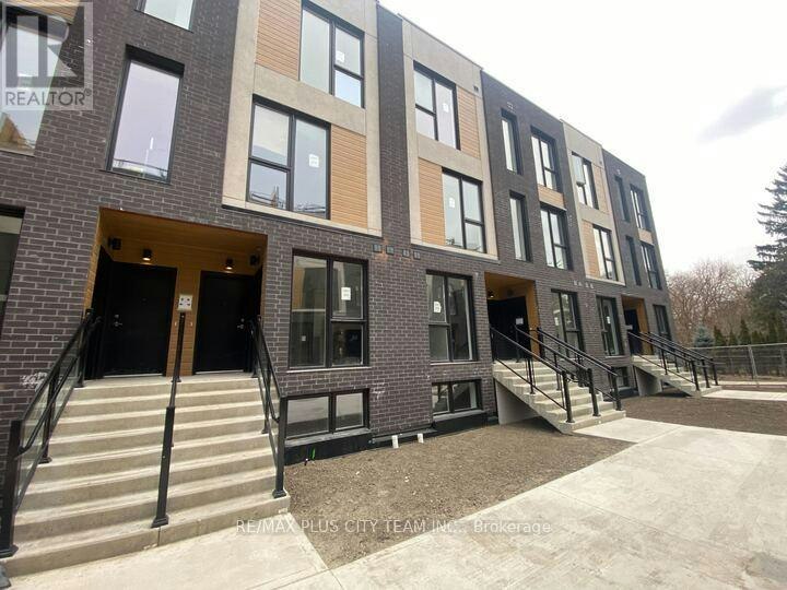 BLKB 9-178 Clonmore Drive, Toronto, ON, M1N 0B9 - 2