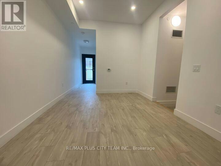 BLKB 9-178 Clonmore Drive, Toronto, ON, M1N 0B9 - 5