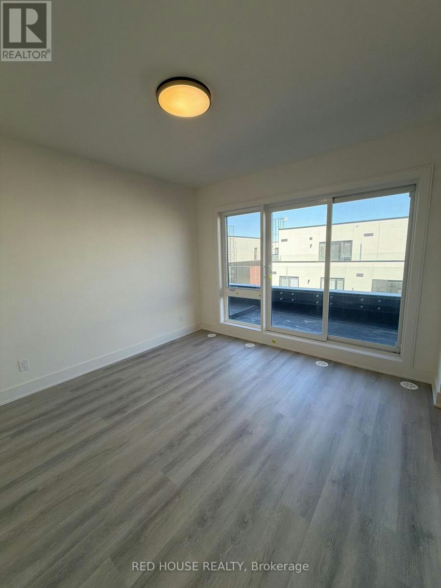 240 Ellis Avenue, St. Catharines, ON, L2P 0H2 - 21
