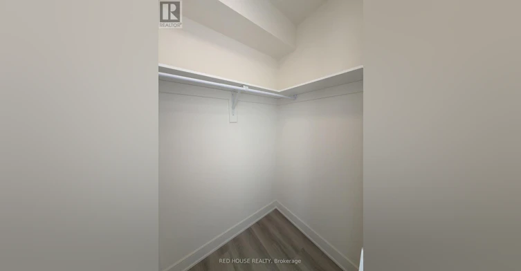 240 Ellis Avenue, St. Catharines, ON, L2P 0H2 - 35