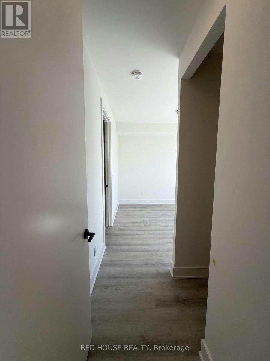 240 Ellis Avenue, St. Catharines, ON, L2P 0H2 - 27