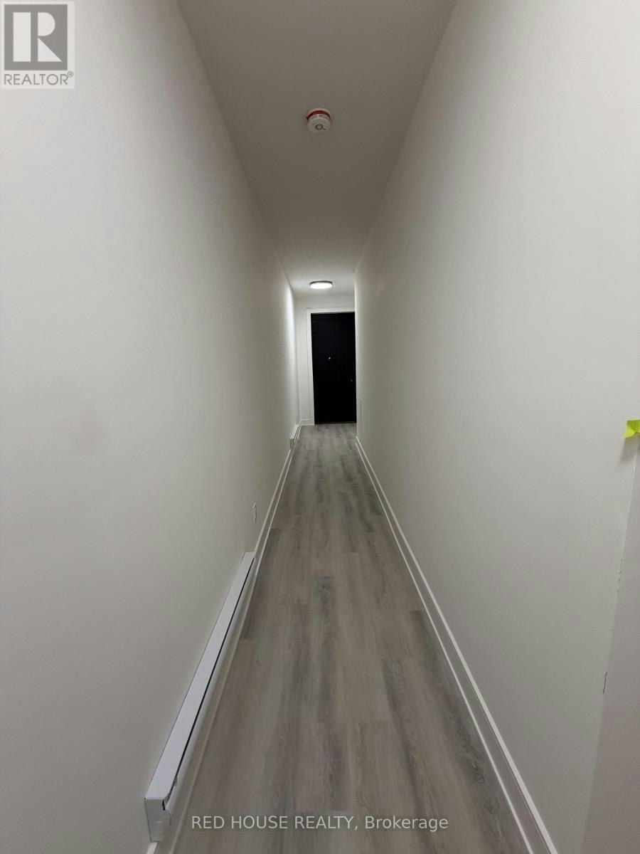 240 Ellis Avenue, St. Catharines, ON, L2P 0H2 - 37