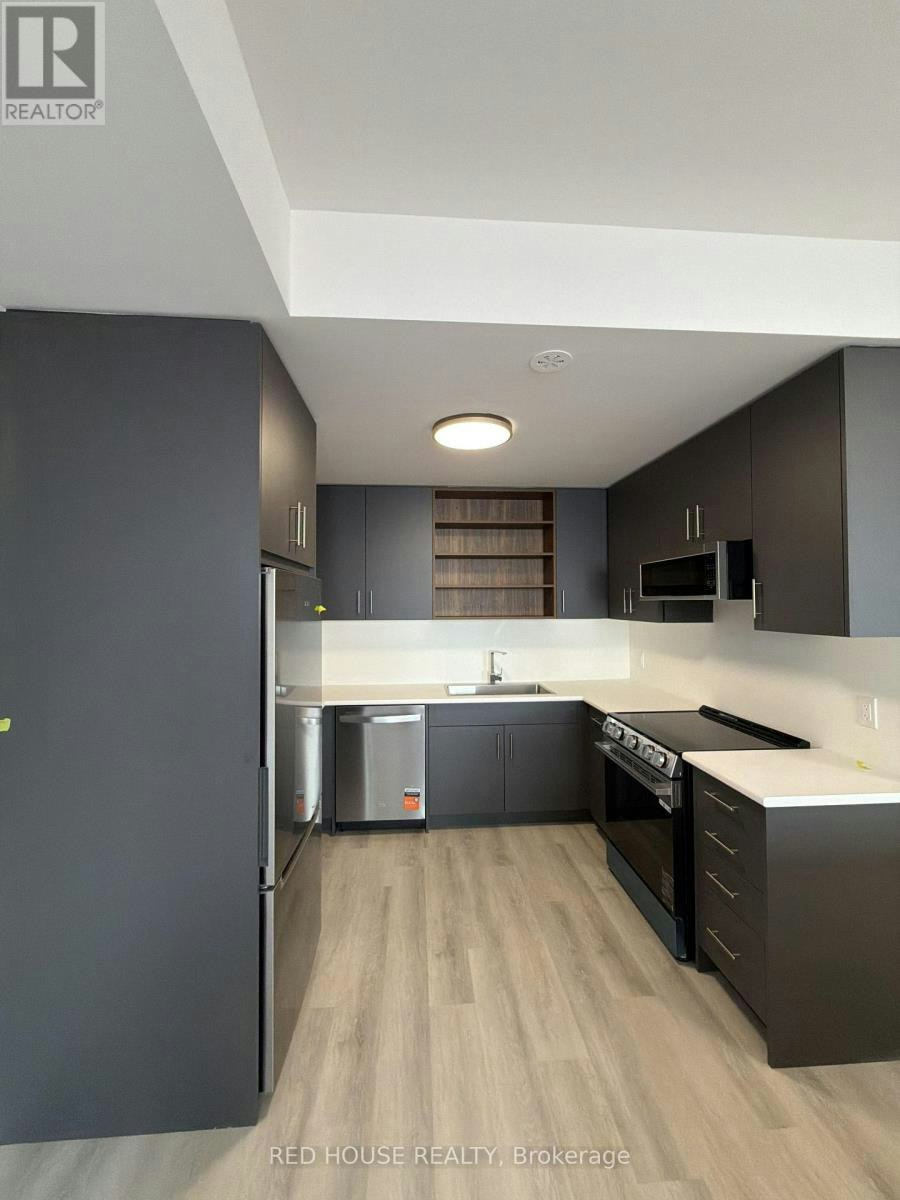 240 Ellis Avenue, St. Catharines, ON, L2P 0H2 - 12