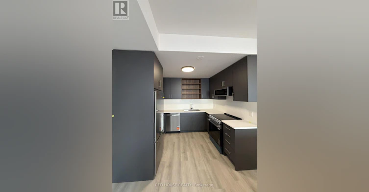 240 Ellis Avenue, St. Catharines, ON, L2P 0H2 - 12