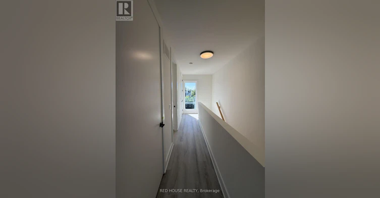 240 Ellis Avenue, St. Catharines, ON, L2P 0H2 - 26
